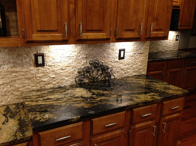 Stone Backsplash, Columbus, OH | The Granite Guy